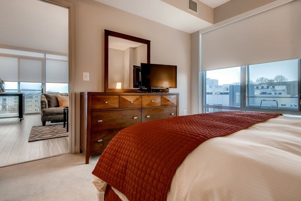 Global Luxury Suites In Downtown Бетесда Экстерьер фото